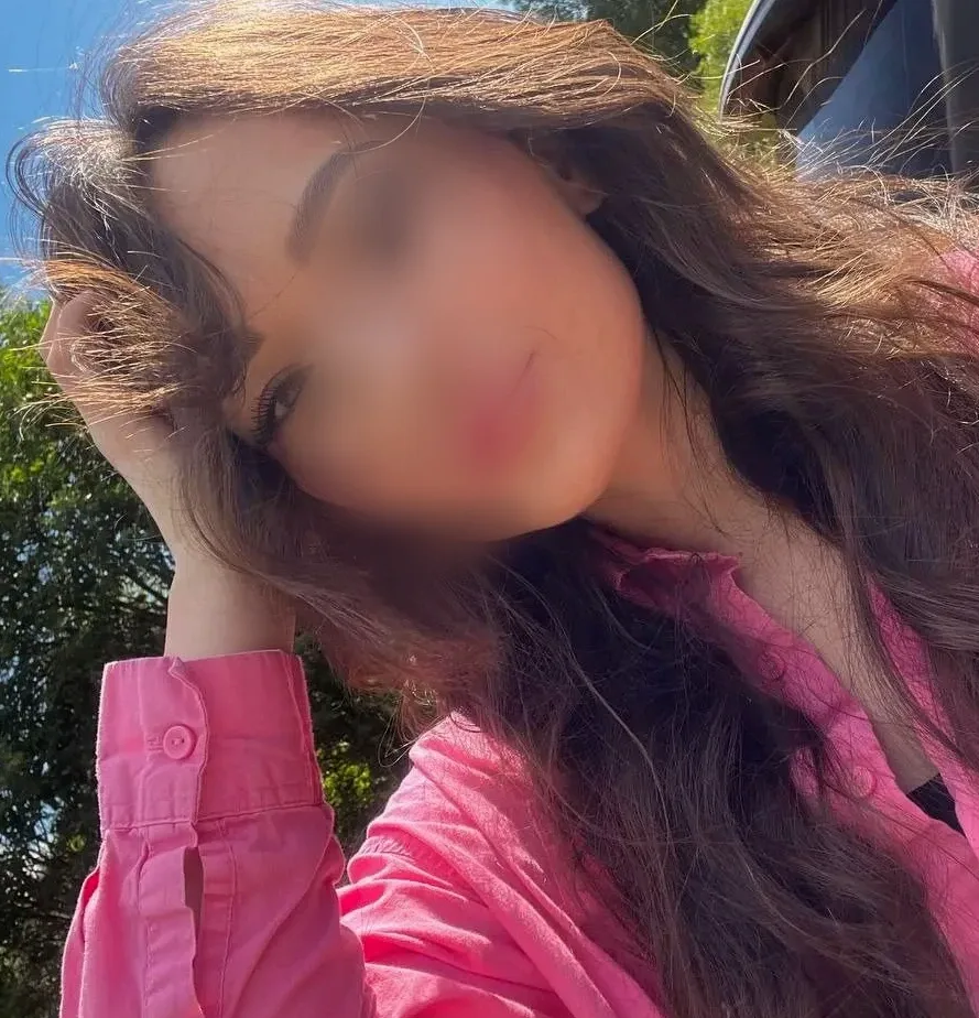Anisa, 25 anni