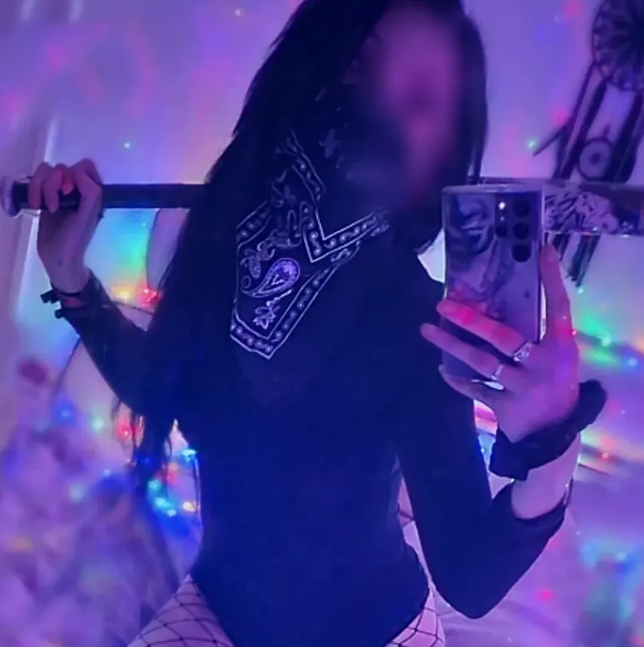 Viola, 28 anni